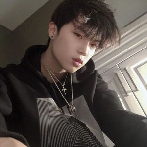Emo Love Boys Asian; Aici trecem la băieții Asiatici ❤♥️⚜
