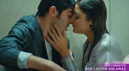 Ask laftan anlamaz