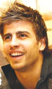 Gerard-Piqu-blond-hair-gerard-pique-17061833-445-760-1
