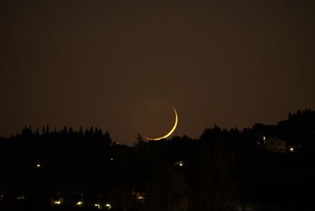 Luna noua in Leu; 31 iul. 2022
foto: Elias Chasiotis
