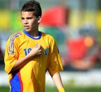 941904_250800665059581_1236989244_n-1