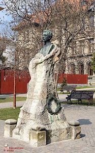 Statuie I.Maiorescu