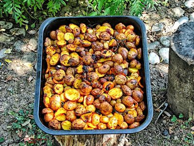 Cartofi la cuptor - Baked Potatoes