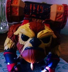 112093899_NVUIHYY3-1