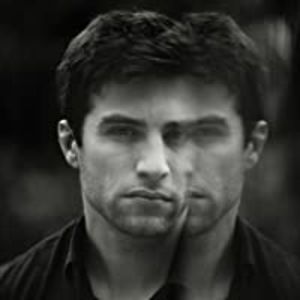 MV5BODRkYjdlM2YtNzNjOC00ZDhhLWEyM2MtMzEyM2ViMjA0NjQ0XkEyXkFqcGdeQXVyMzY2NTg0NTA_._V1_UX200_CR0_0_200