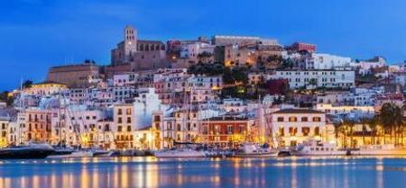 114942661_MENVYCM3-1