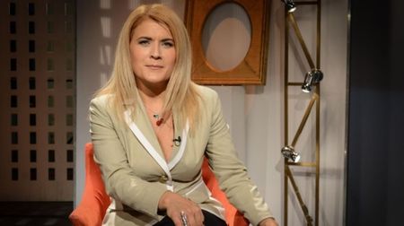 liana-stanciu-arte-carte-si-capricii_74524800-1