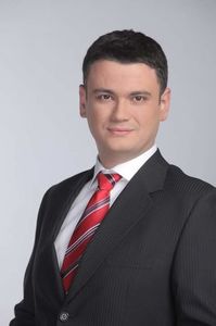 462487_430200670332489_1452816272_o