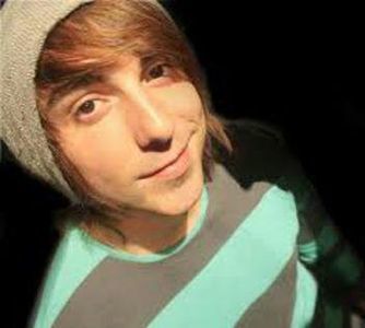 101124212_IRUHVTL3-1