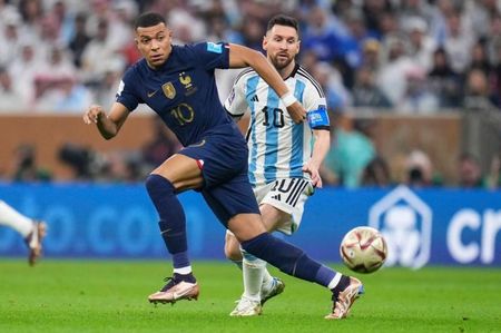 image-2022-12-18-25972716-41-kylian-mbappe-lionel-messi