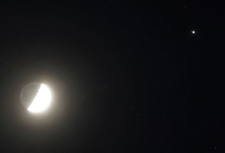 Conjunctie Luna in crestere - Jupiter in Berbec; 30 dec. 2022
foto: Elias Chasiotis

