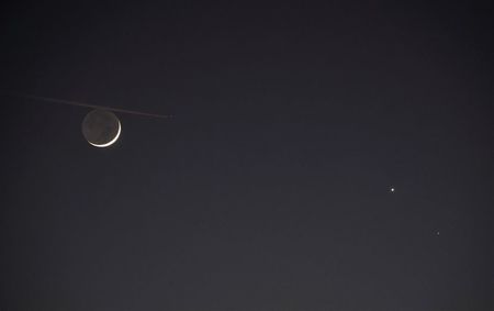 Conjunctie Luna noua in Varsator cu Venus si Saturn; 23 ian. 2023
foto: Elias Chasiotis
