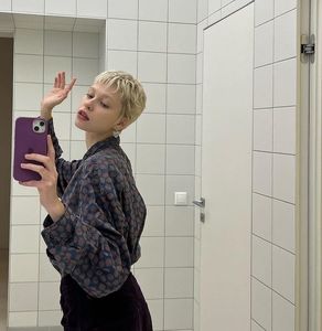 　 　  　　　　 　  　　　  　　　 　　」