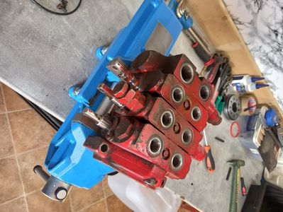 Reparatii Distribuitoare
