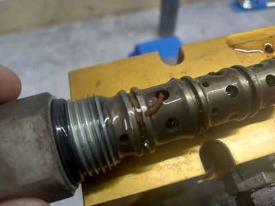Reparatii DISTRIBUITOARE