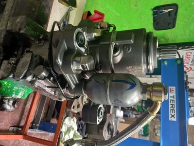 Reparatii Pompe Hidraulice JOHN DEERE