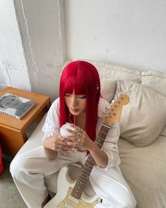 when you give the beast food and she immenrnietely calms down after trowing a tantrum