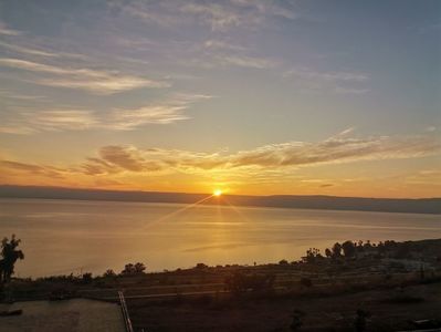 Tiberian-răsărit pe Marea Galileei
