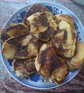 pancakes cu cereale, banana si mar