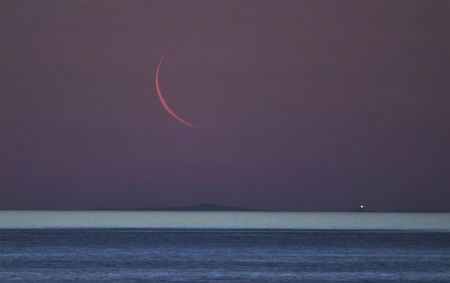 Luna in descrestere in Taur; 18 mai 2023
foto preluat de pe net
