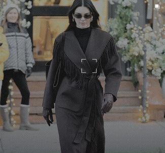 ☭ ·੦੪.੦੧· ℐẹṇṇẹṛ ‹Shopping in Aspen, CO. [December 20, 2022]