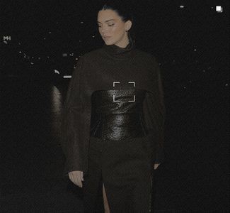 ☭ ·౹౹.౹౹· ℐẹṇṇẹṛ ‹Arriving back at her hotel in Paris, France. [September 26, 2023]