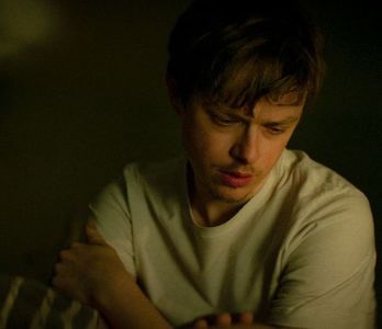 och shush it, my stroppy, dishy darling; there are other ways you can calm down
