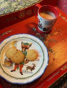 I was just teasing you, whereas you…!; what ‘more’ do I know? I never pretended to be Miss Priss! –– give me back my Nice Girls Don’t Stay for Breakfast vinyl, you fuddy-duddy! &amp;. yuck, fish scales all the way up to the neck?
