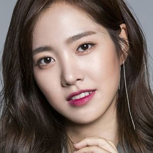 Jin Se Yeon