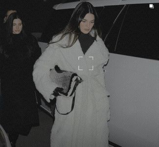 ☭ ·౹੦.੦੩· ℐẹṇṇẹṛ ‹Arriving at Catch Steak Restaurant in Aspen, CO. [December 17, 2023]