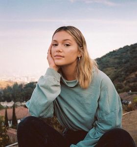Olivia-Sotia lui Ryan (Cumnata).