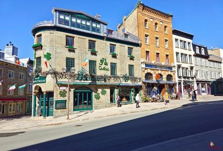 OLD  QUEBEC 3