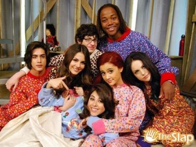 Poza 5.(Victorious)
