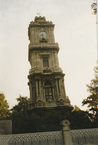 Turnul cu ceas Dolmabahce