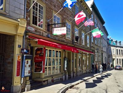 OLD  QUEBEC