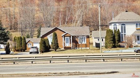 Maisons - Homes pres de Quebec ville