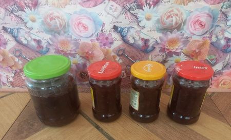 Dulceata de visine cu lamaie