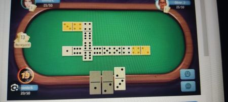 domino