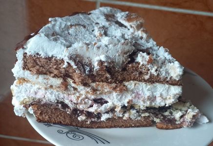 Tort cu mascarpone si visine