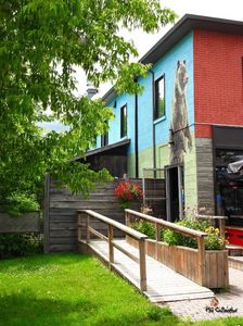 Yard in Wakefield, QC
