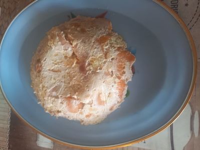 Desert fara coacere cu biscuiti, frisca si caise