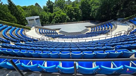Barry Zuckerman Amphitheater - Toronto