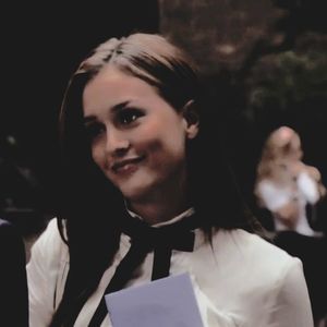 　　 ౿ crawlingback2me got Blair Waldorf.