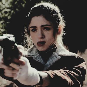 　　 ౿ iMysticFalls got Nancy Wheeler.