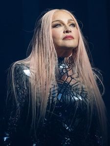 MadonnaO2171023_(125_of_133)_(53270844239)_(cropped)