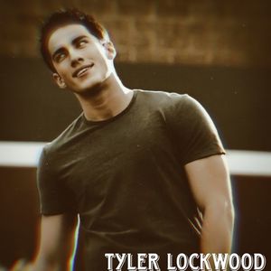 #QueenCyrusx ☠︎︎ Tyler Lockwood