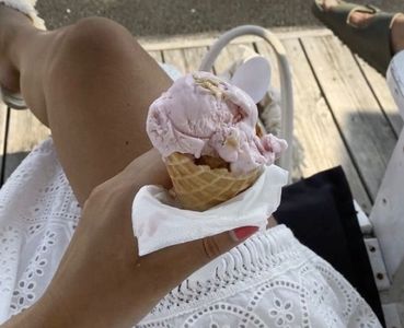 i tried to include @skylinedaddy ice cream as well but by the time i took out my phone he; already ate it :,(

