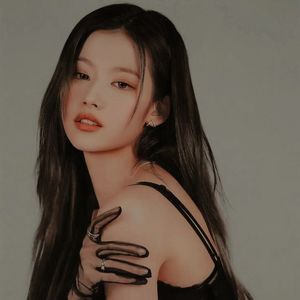 　　 ౿ solivagant got Minatozaki Sana.