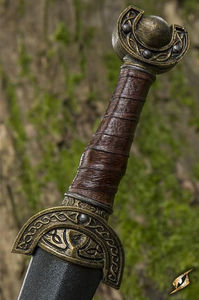 　100CM  ⃟  　celtic leafy sword.; 　For Pixie, för hon högg mitt hjärta.
