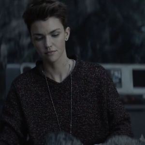 •┇—ⴵ—┇• ❝In caz ca o sa imi aduc inclusiv eu aminte ca vreau sa stiu asta, sigur.❞; Nu e ca si cum chiar ma intereseaza ce vrea sa insemne acel cuvant sau orice legat de acest subiect in general, doar ma amuza de fiecare data cand e adus in discutie de mine sau altii.
